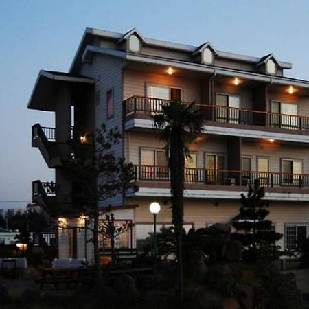 Dg Beach Pension Jeju Quarto foto